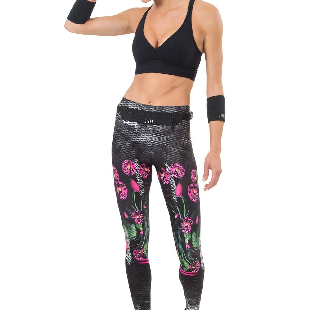 Legging with sculpting modeling